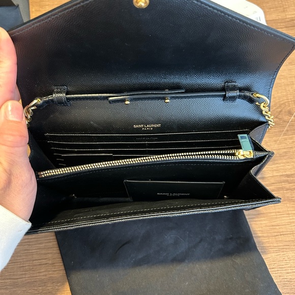 YSL purse. Please see pics for detailed views of wear - Picture 7 of 10